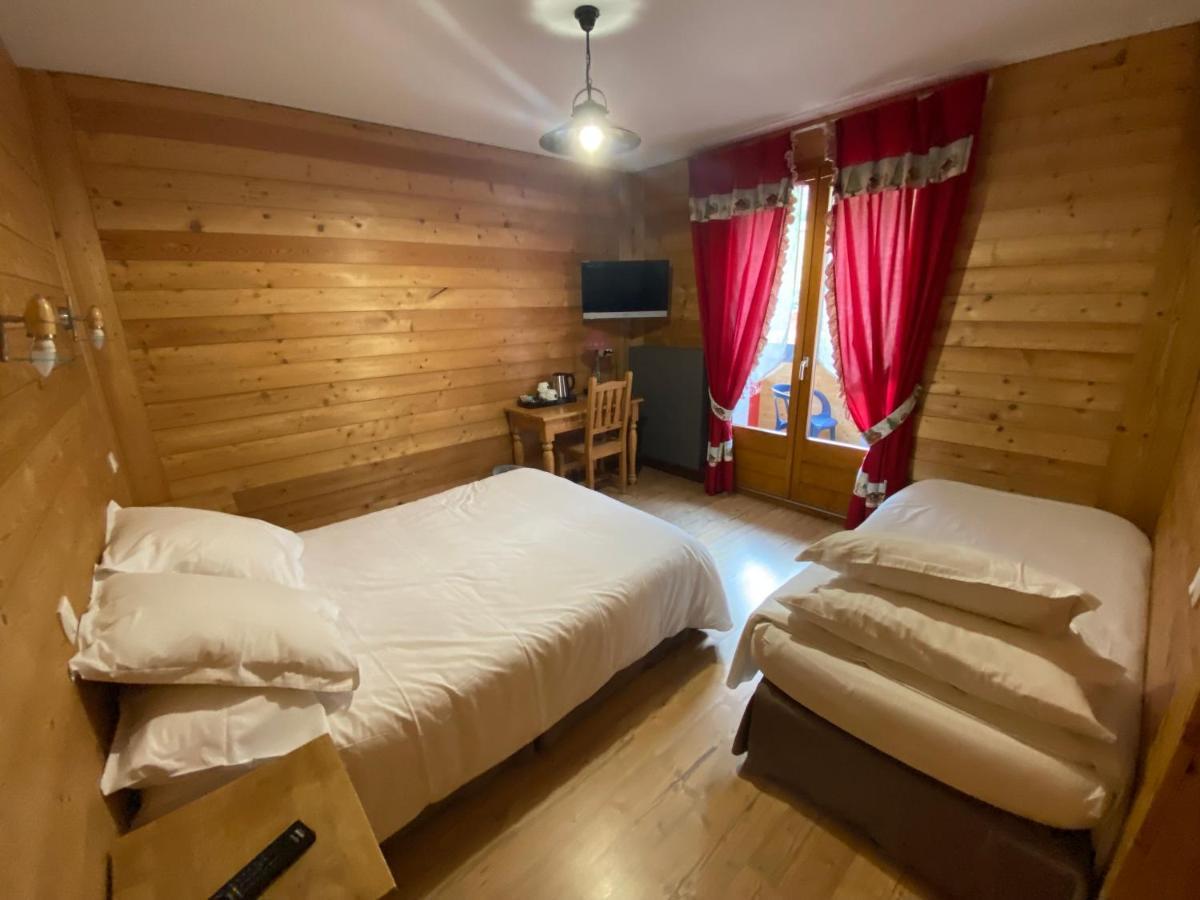 Le Schuss Hotell Châtel Exteriör bild