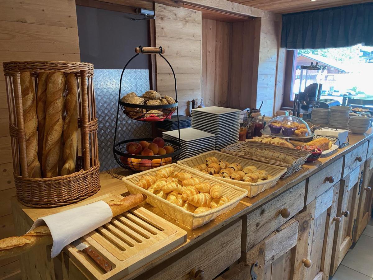 Le Schuss Hotell Châtel Exteriör bild