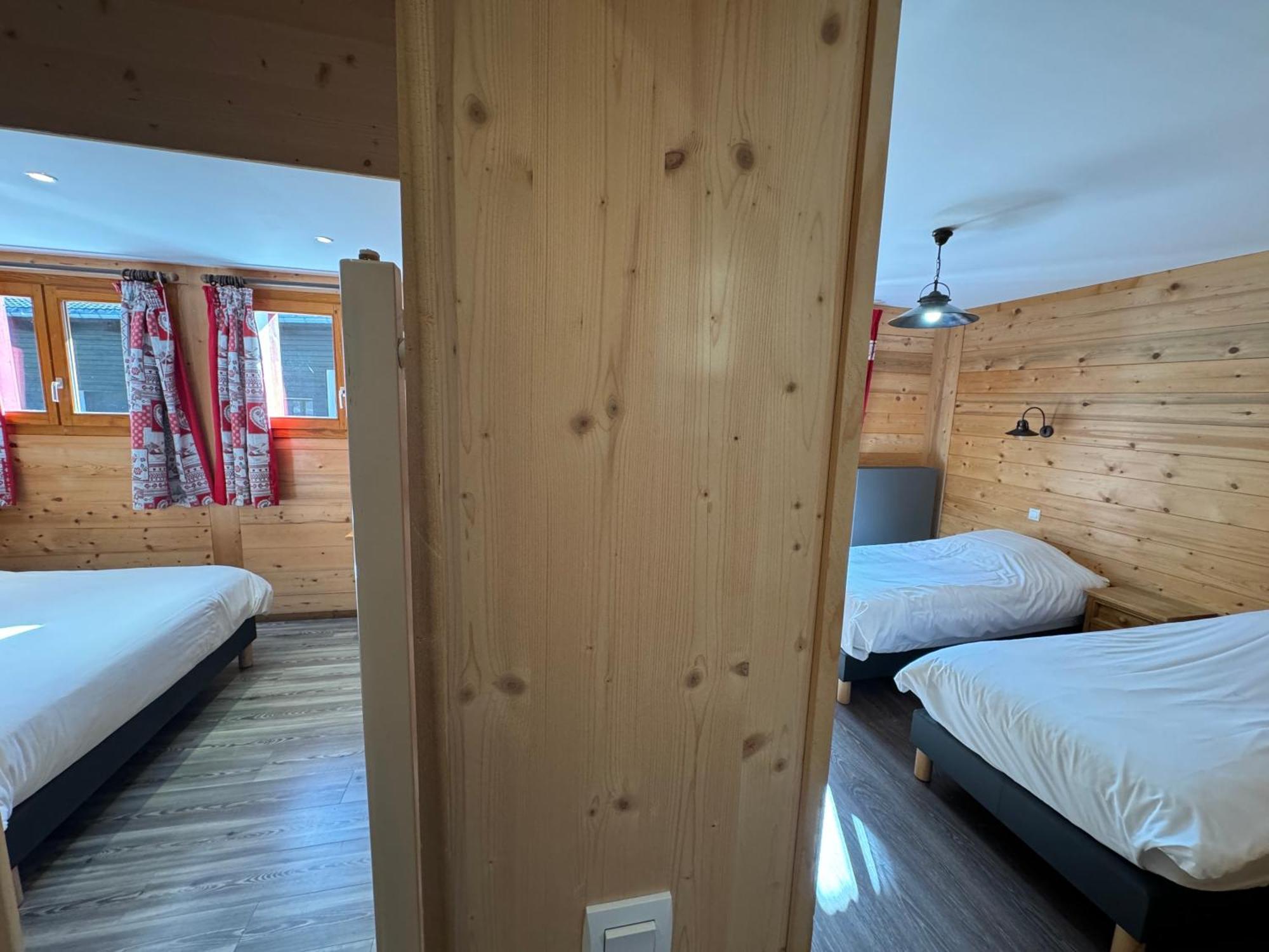 Le Schuss Hotell Châtel Exteriör bild